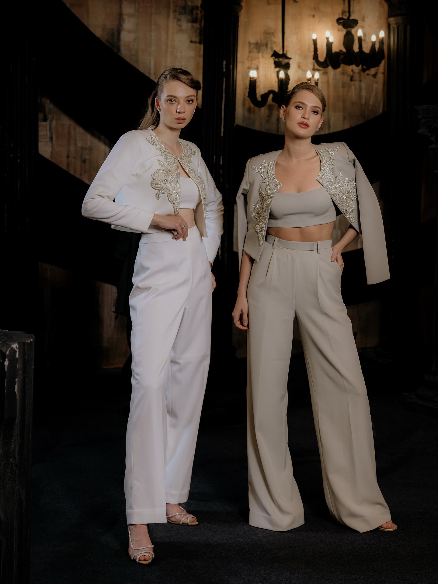 Pearl tailored set